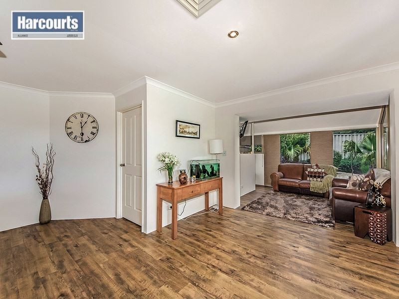 37 Highlander Place, Currambine WA 6028