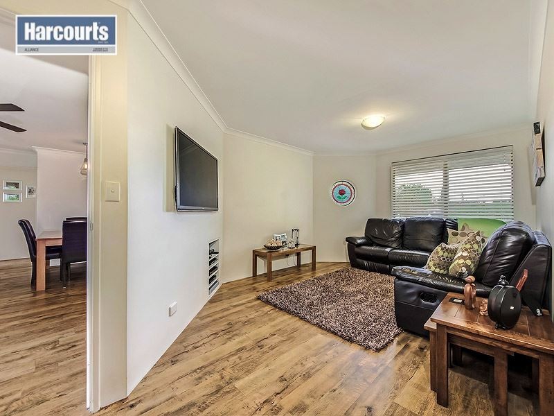 37 Highlander Place, Currambine WA 6028