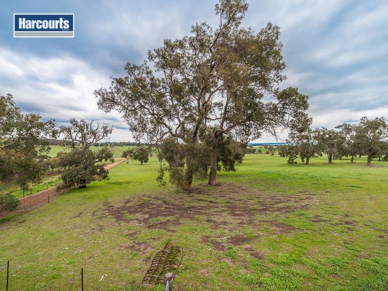 1 Muchea East Road, Lower Chittering WA 6084