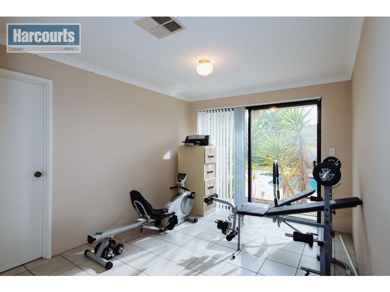 4 Connaught Way, Currambine WA 6028