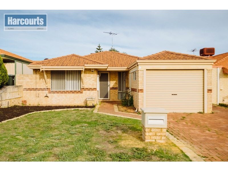 16 Doncaster Square, Currambine WA 6028