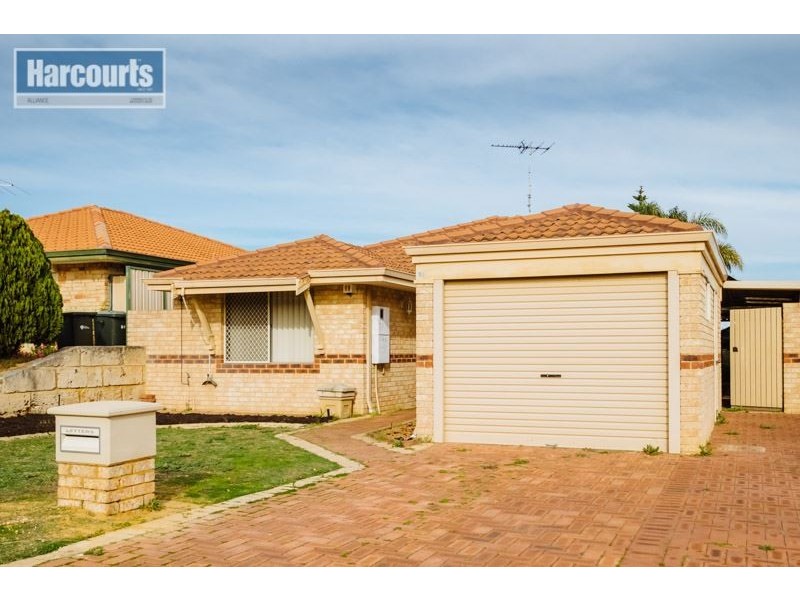 16 Doncaster Square, Currambine WA 6028