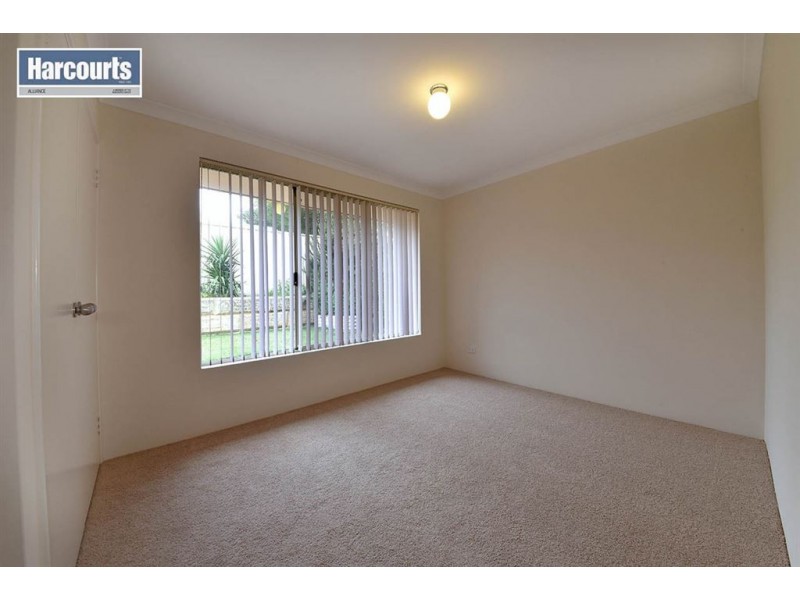 35 Higginsville Parade, Pearsall WA 6065