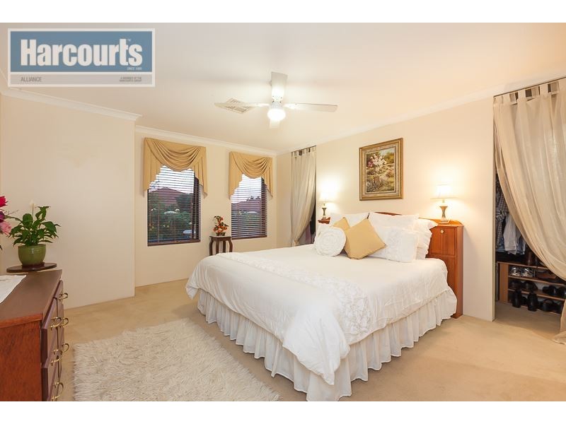 53 Meadowbrook Promenade, Currambine WA 6028