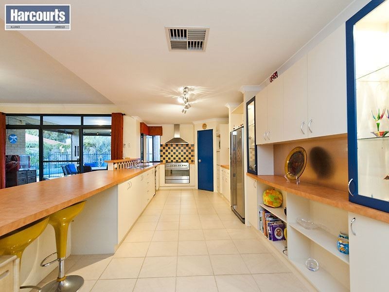 21 Cyane Way, Currambine WA 6028