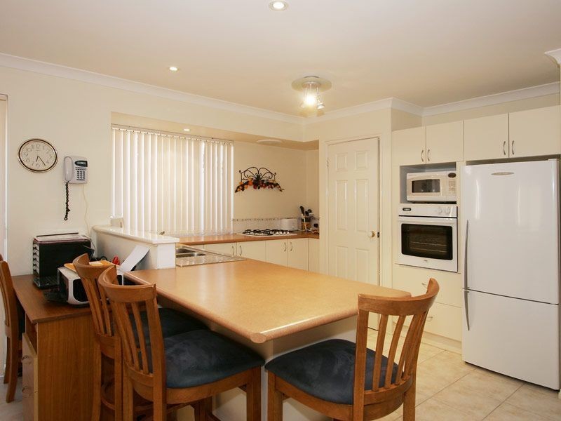 62 Callander Avenue, Kinross WA 6028