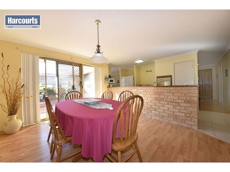 15 Theydon Grove, Two Rocks WA 6037