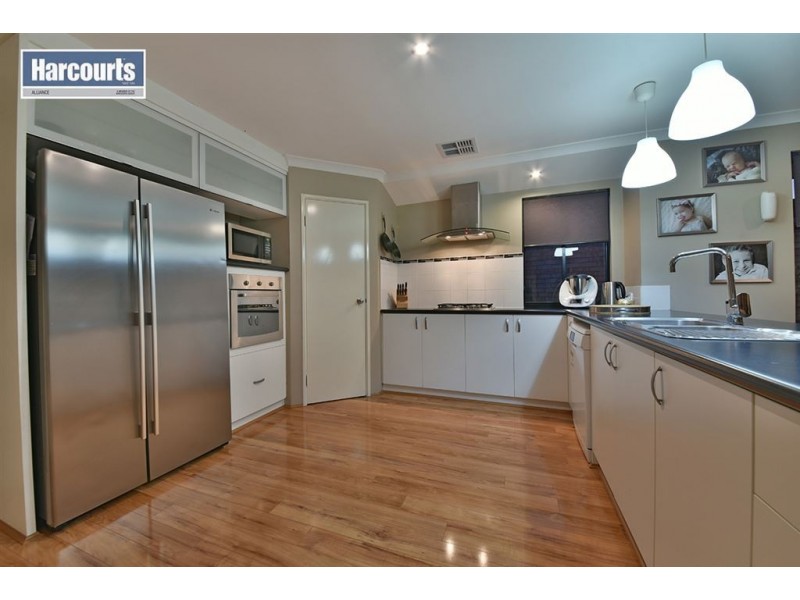 54 Sundowner Meander, Banksia Grove WA 6031