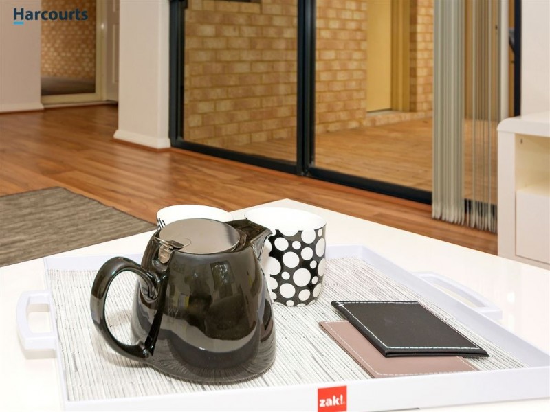 Villa 2/99-101 Alexander Drive, Dianella WA 6059