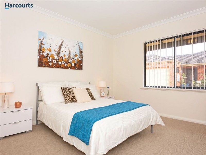 Villa 2/99-101 Alexander Drive, Dianella WA 6059