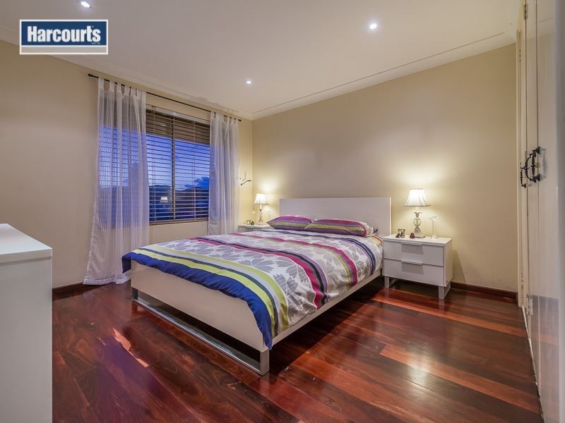 119 Dampier Avenue, Mullaloo WA 6027