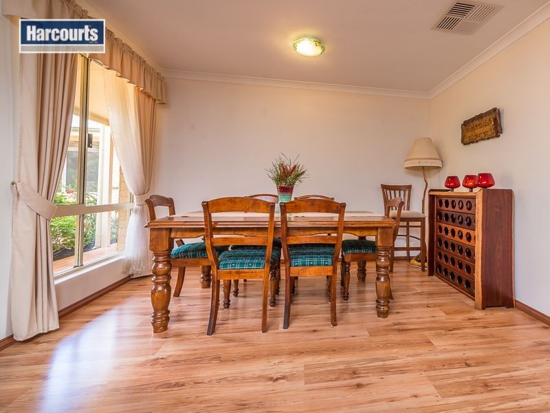 135 Meadowbrook Ramble, Bullsbrook WA 6084