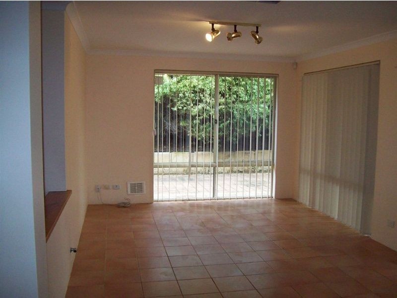 17 Delaney Mews, Clarkson WA 6030