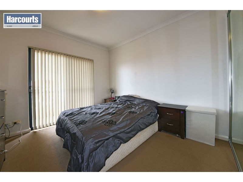 22/1 Shoveler Terrace, Joondalup WA 6027