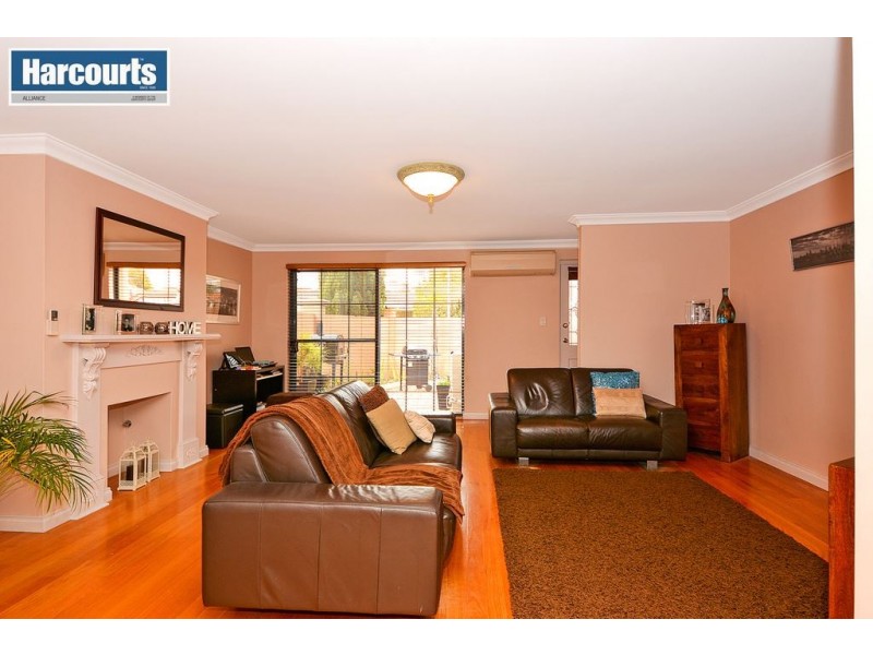 A/12 Cyane Way, Currambine WA 6028