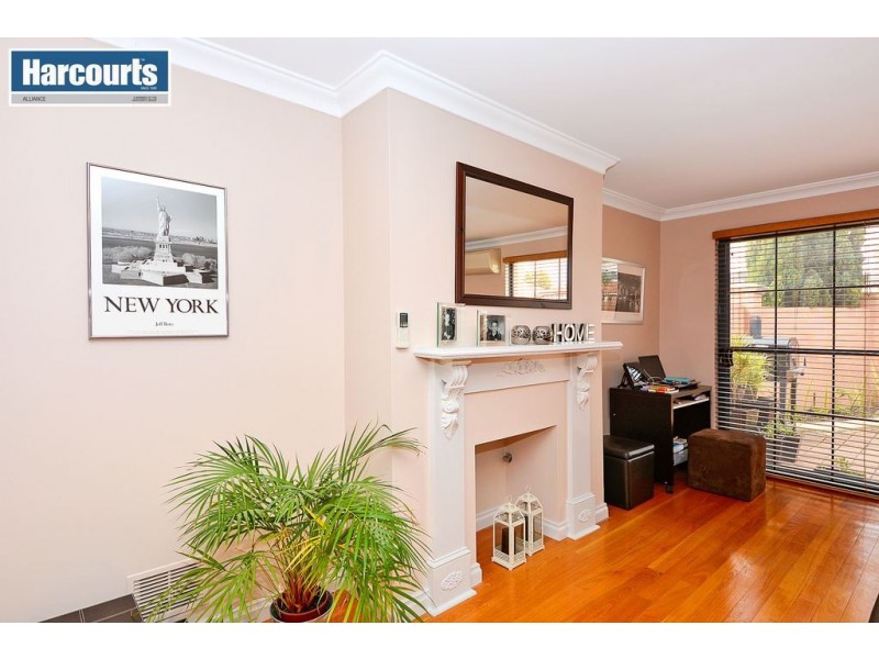 A/12 Cyane Way, Currambine WA 6028