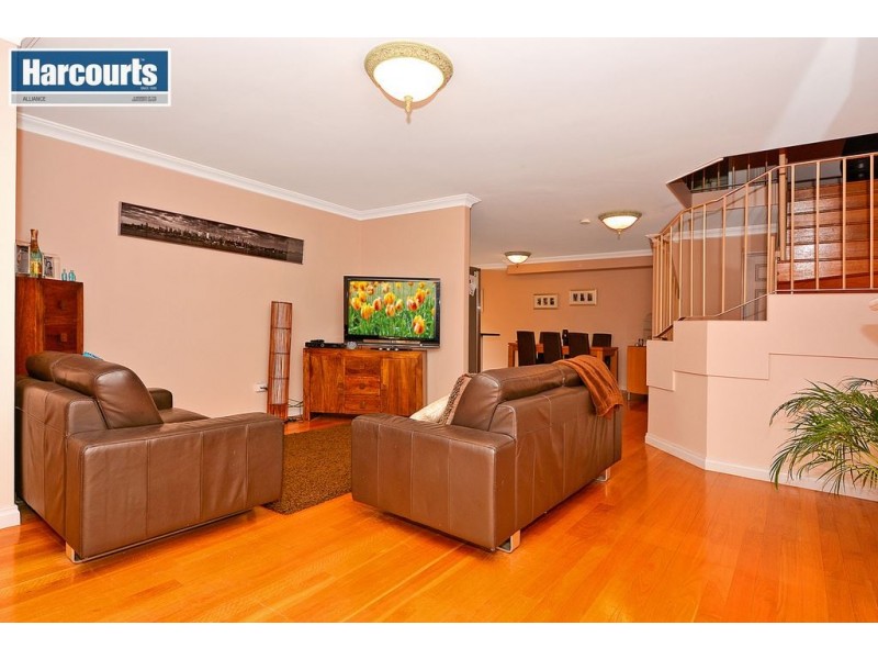 A/12 Cyane Way, Currambine WA 6028