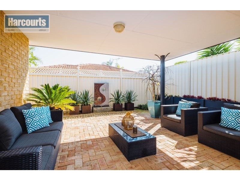 30 De Crillon Way, Currambine WA 6028