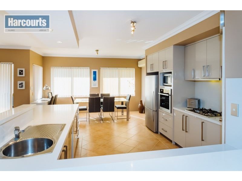 30 De Crillon Way, Currambine WA 6028