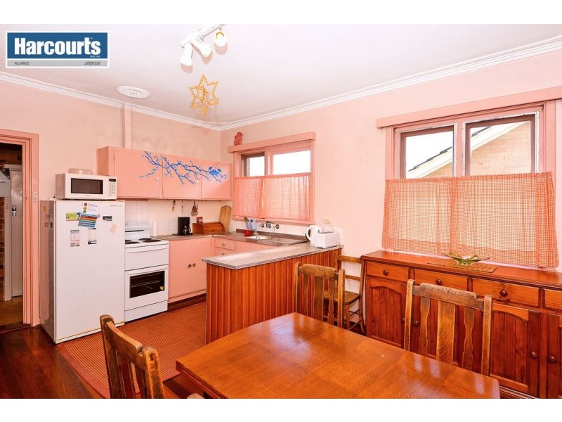 205 Huntriss Road, Doubleview WA 6018