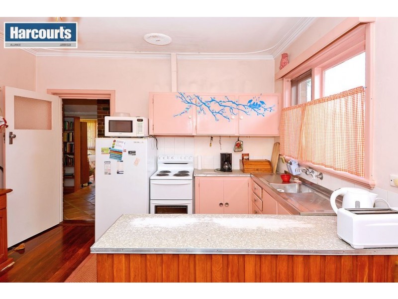 205 Huntriss Road, Doubleview WA 6018