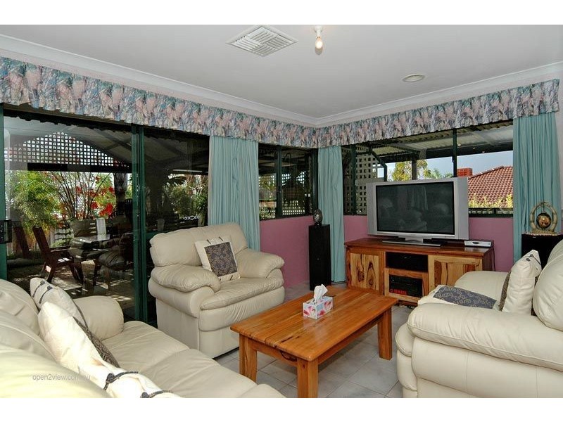 20 Esther Loop, Wanneroo WA 6065