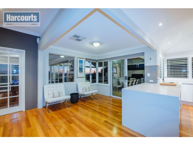 19 Seapeak Road, Ocean Reef WA 6027