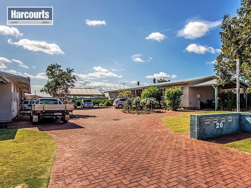20A Pointer Way, Girrawheen WA 6064