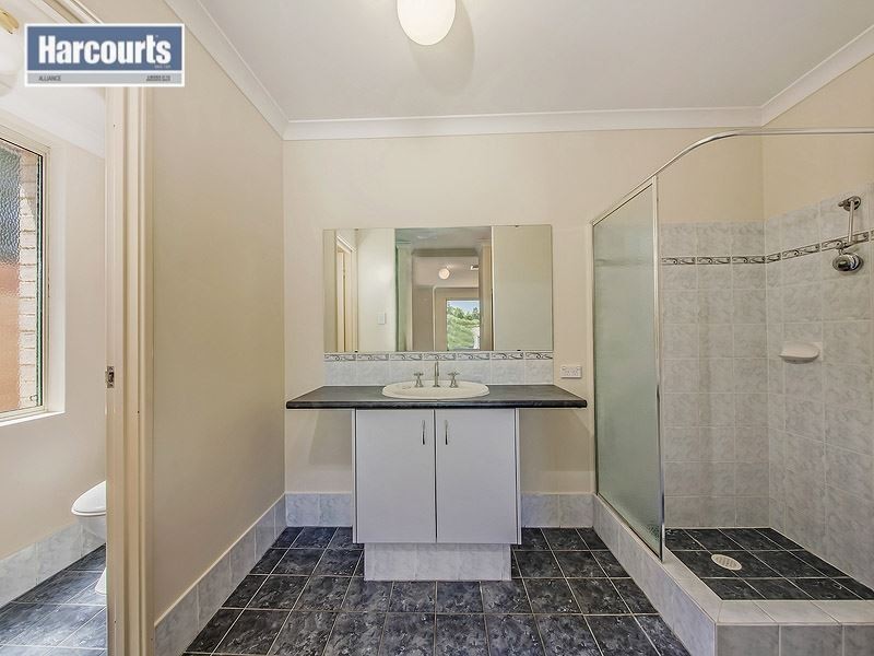 21 Merrivale Circle, Tapping WA 6065