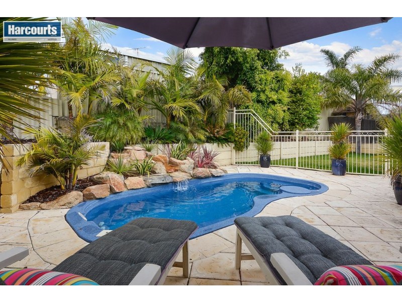 32 Earlsferry Green, Kinross WA 6028