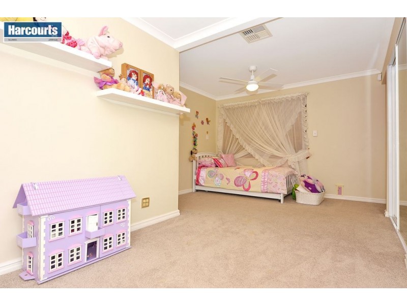 32 Earlsferry Green, Kinross WA 6028