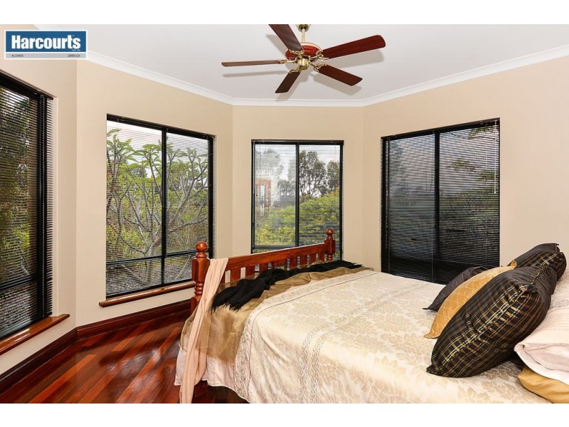 32 Earlsferry Green, Kinross WA 6028