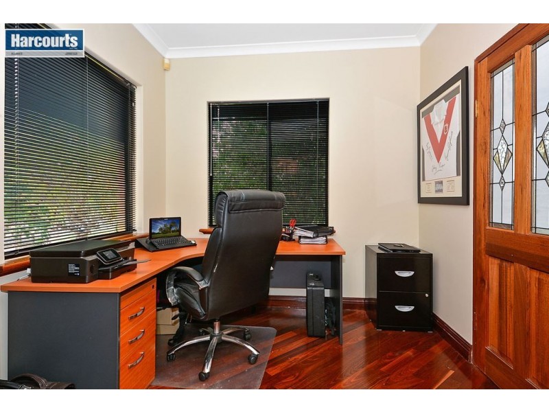 32 Earlsferry Green, Kinross WA 6028