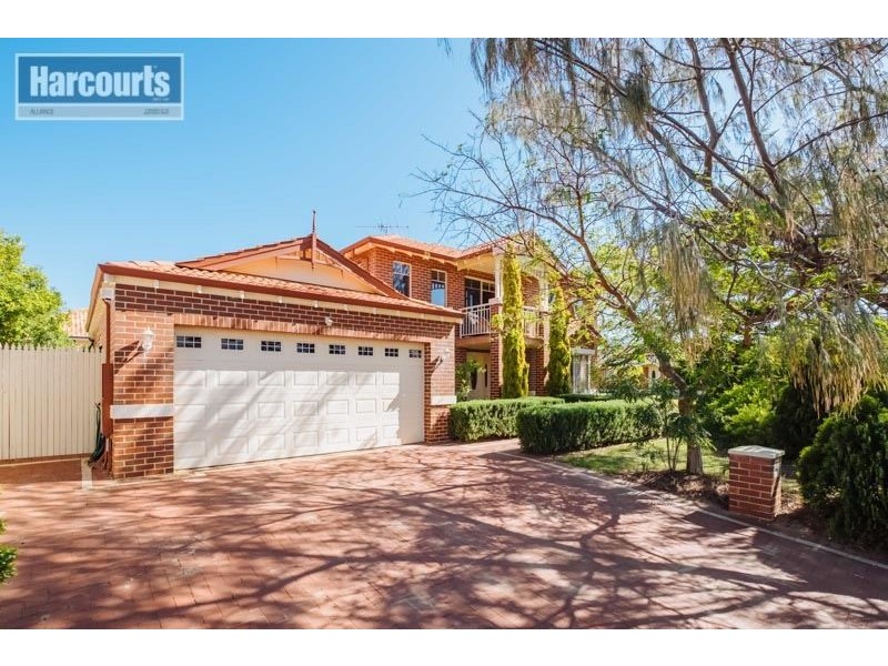 31 Miramare Boulevard, Currambine WA 6028