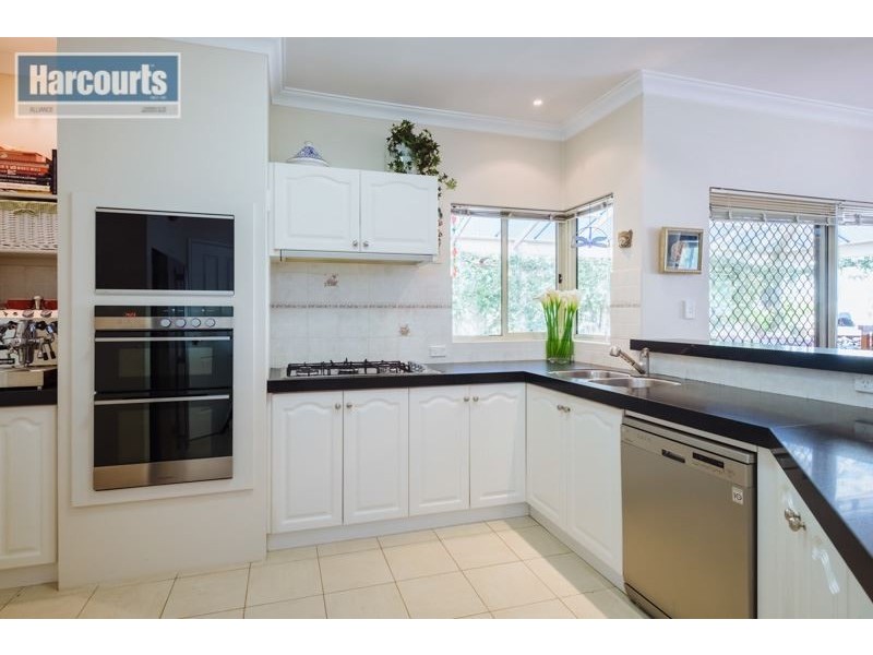 31 Miramare Boulevard, Currambine WA 6028