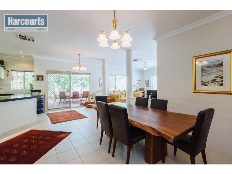 31 Miramare Boulevard, Currambine WA 6028
