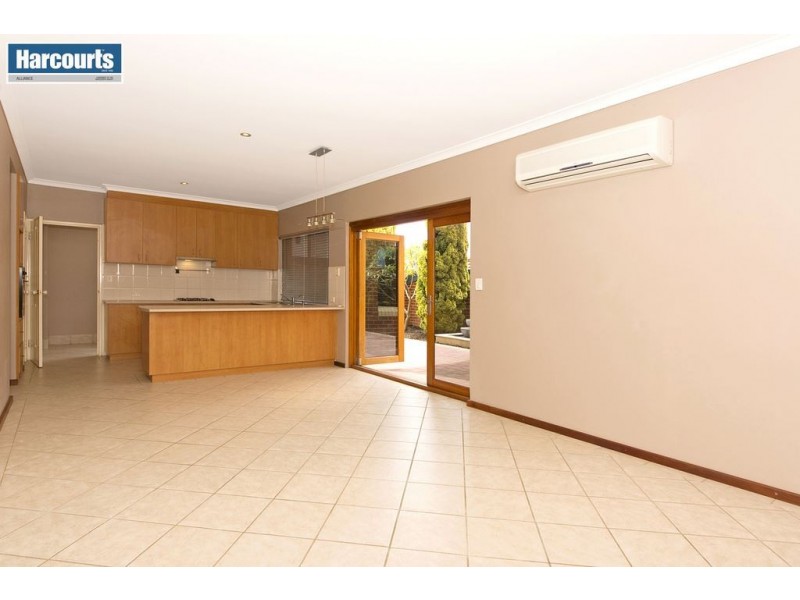 18 Arbroath Circle, Kinross WA 6028