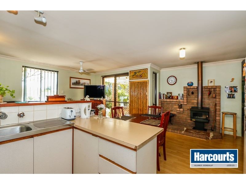 15 Graphic Court, Beldon WA 6027