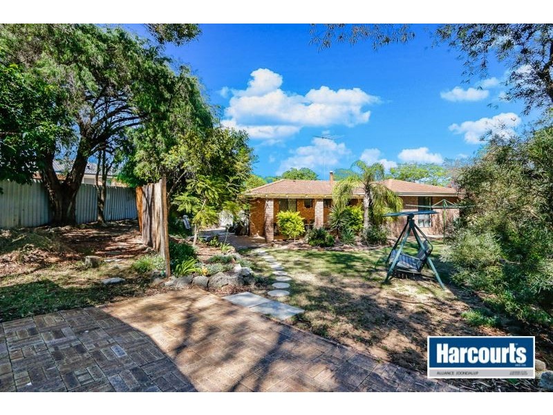 15 Graphic Court, Beldon WA 6027