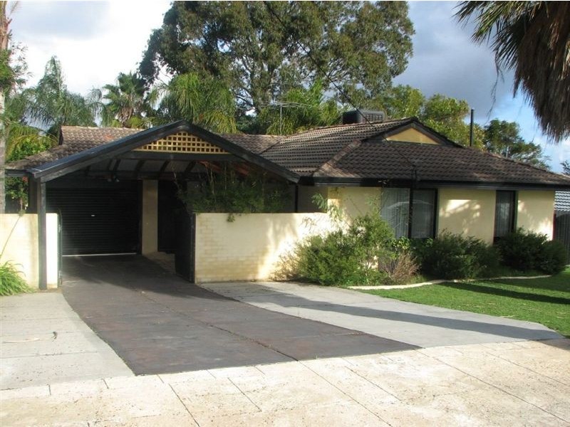 70 Manbari Crescent, Wanneroo WA 6065