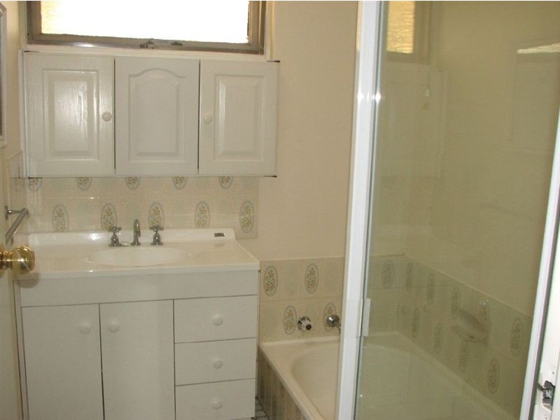 70 Manbari Crescent, Wanneroo WA 6065