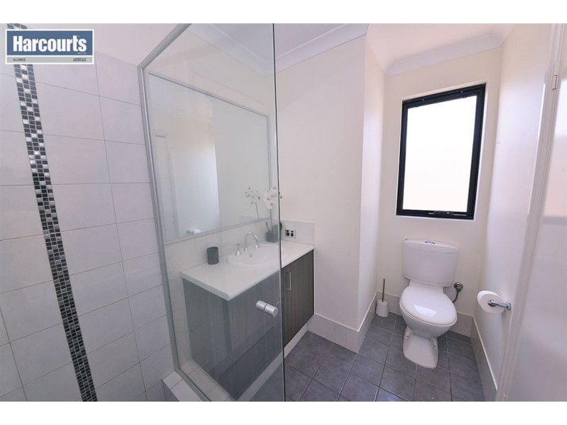 3/15 Crosthwait Circle, Tapping WA 6065