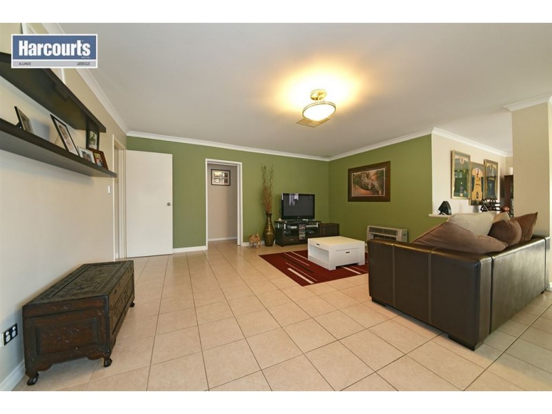 9 Monivae Vista, Tapping WA 6065