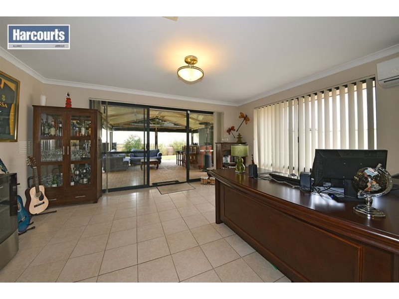 9 Monivae Vista, Tapping WA 6065