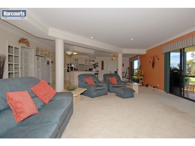 21 The Fairways, Gnangara WA 6077