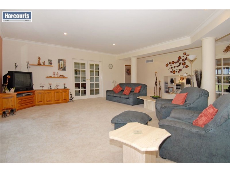 21 The Fairways, Gnangara WA 6077