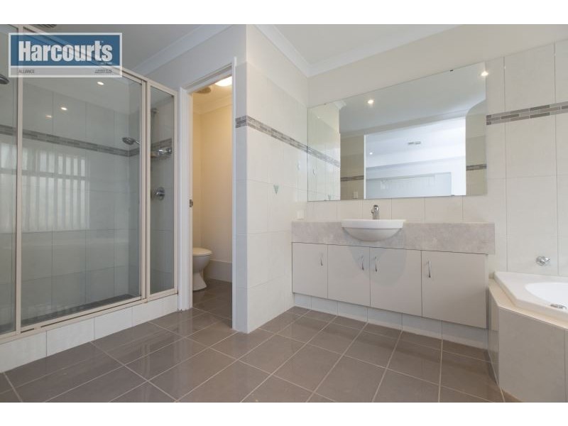 58 Mattingleys Approach, Burns Beach WA 6028