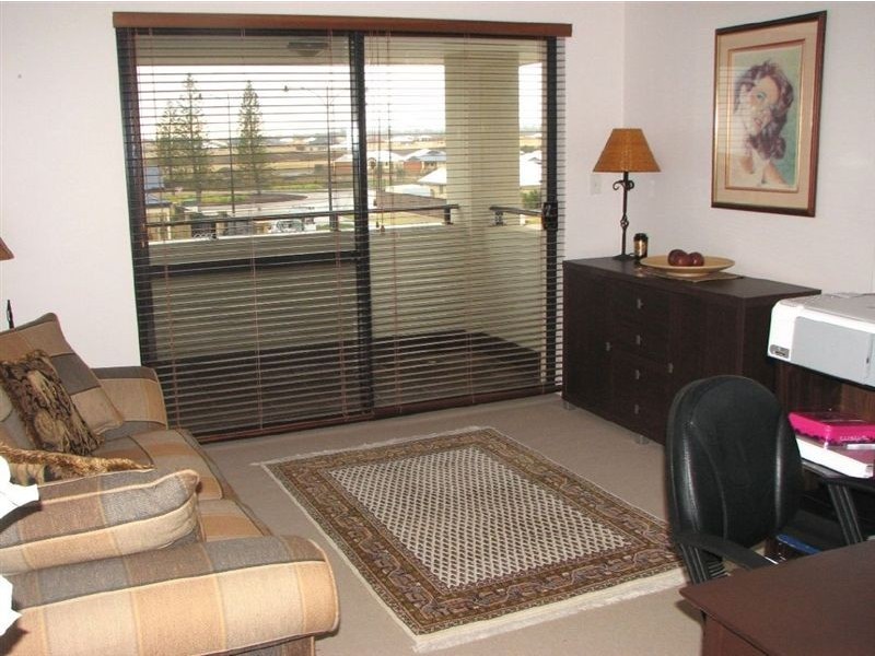 1 Deeside Road, Butler WA 6036