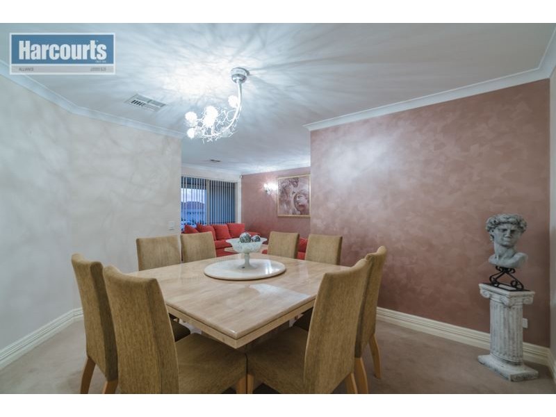 15 Raffles Court, Currambine WA 6028