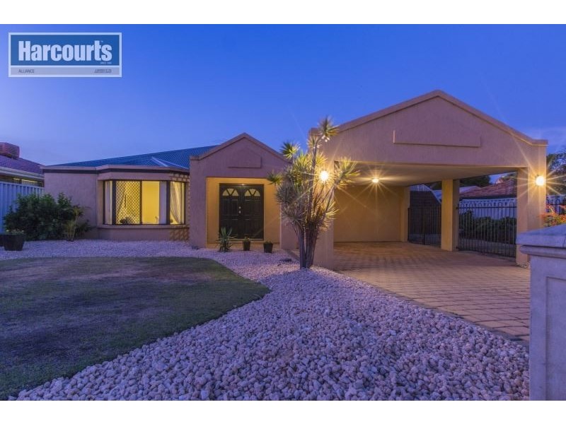 9 Langbank Close, Kinross WA 6028